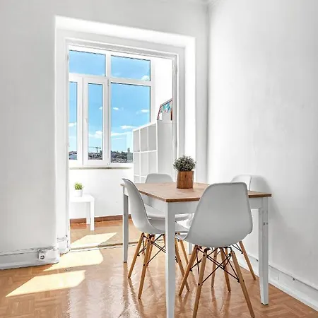 Estrela Panoramic Views Apartment Lisbon Exterior photo